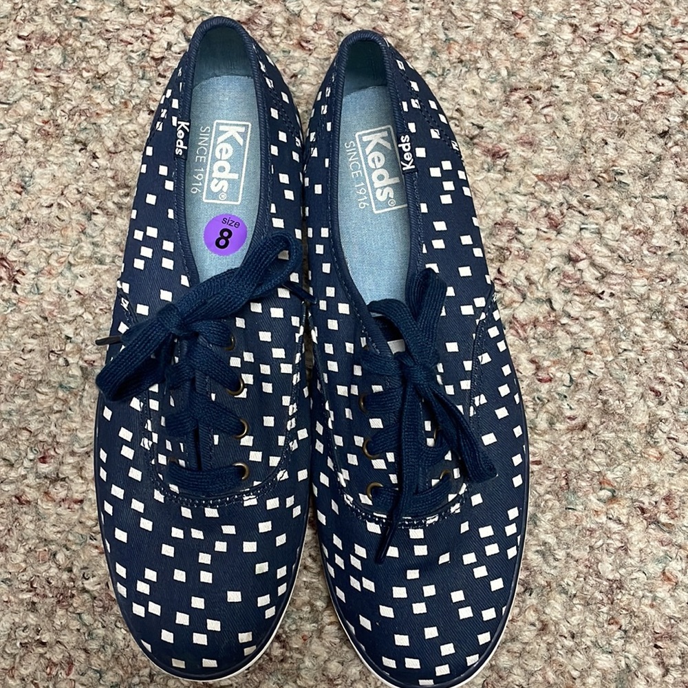 New Keds - Picture 2 of 6